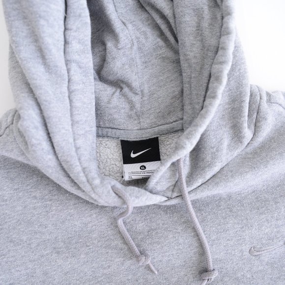 Nike Grey Hoodie/ Bunny Hug Long Sleeve with Kangaroo Pocket Grey - Picture 5 of 13